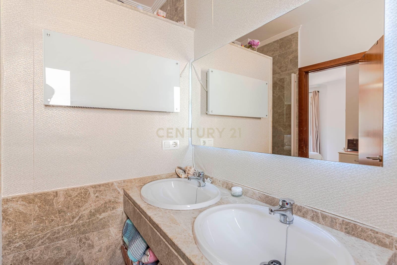 5 sovrum Villa till salu i Otura med pool garage - 379 000 € (Ref: 9635135)