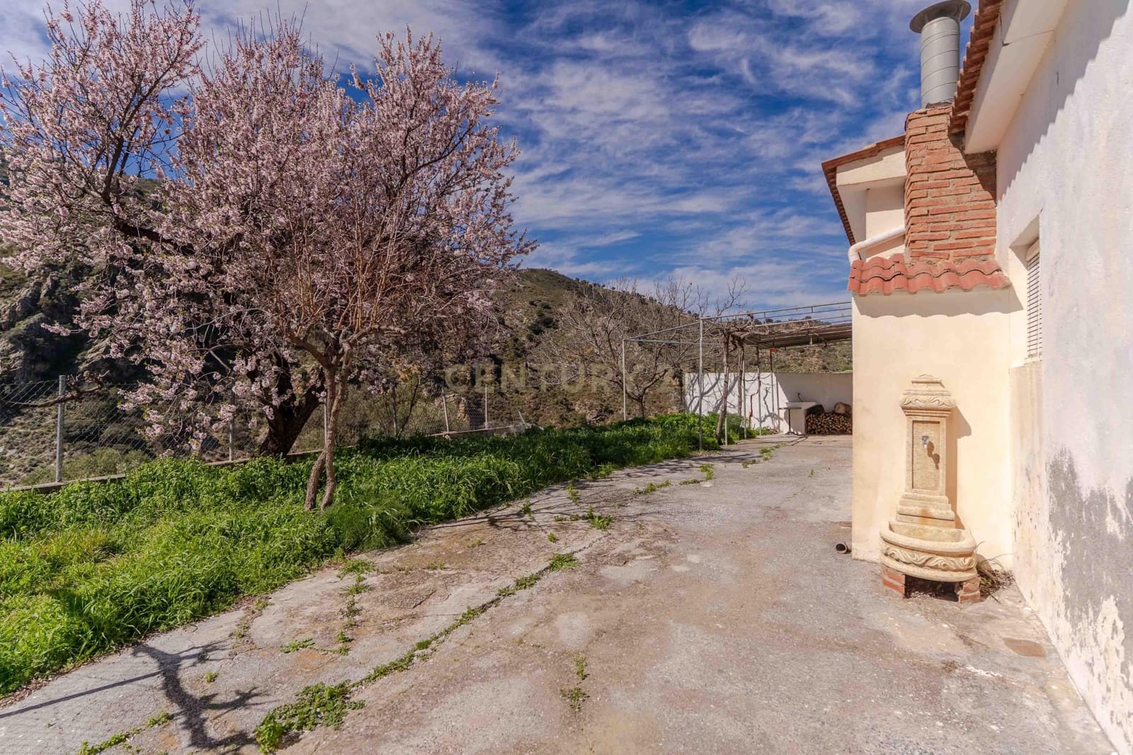 1 quarto Quinta/Casa Rural para venda em Orgiva - 48 500 € (Ref: 9640599)