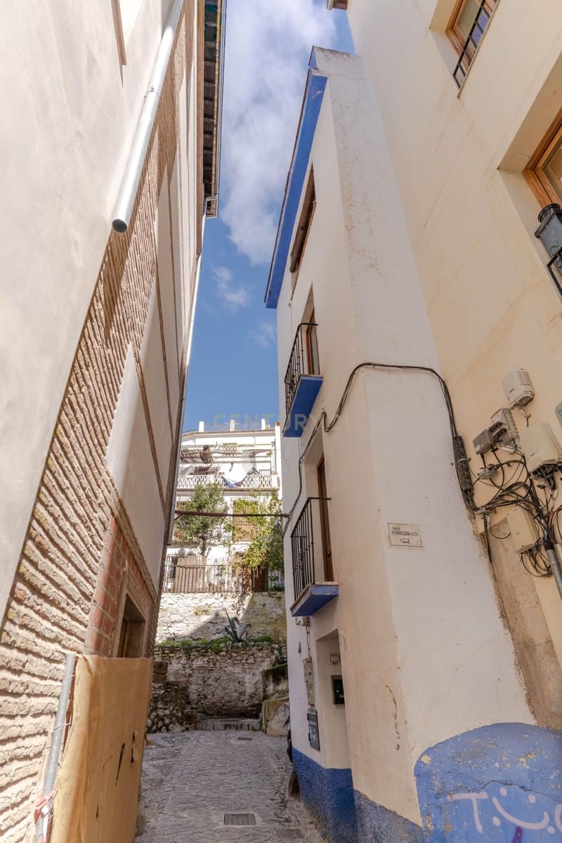 3 bedroom Villa for sale in Granada city - € 490,000 (Ref: 9643614)