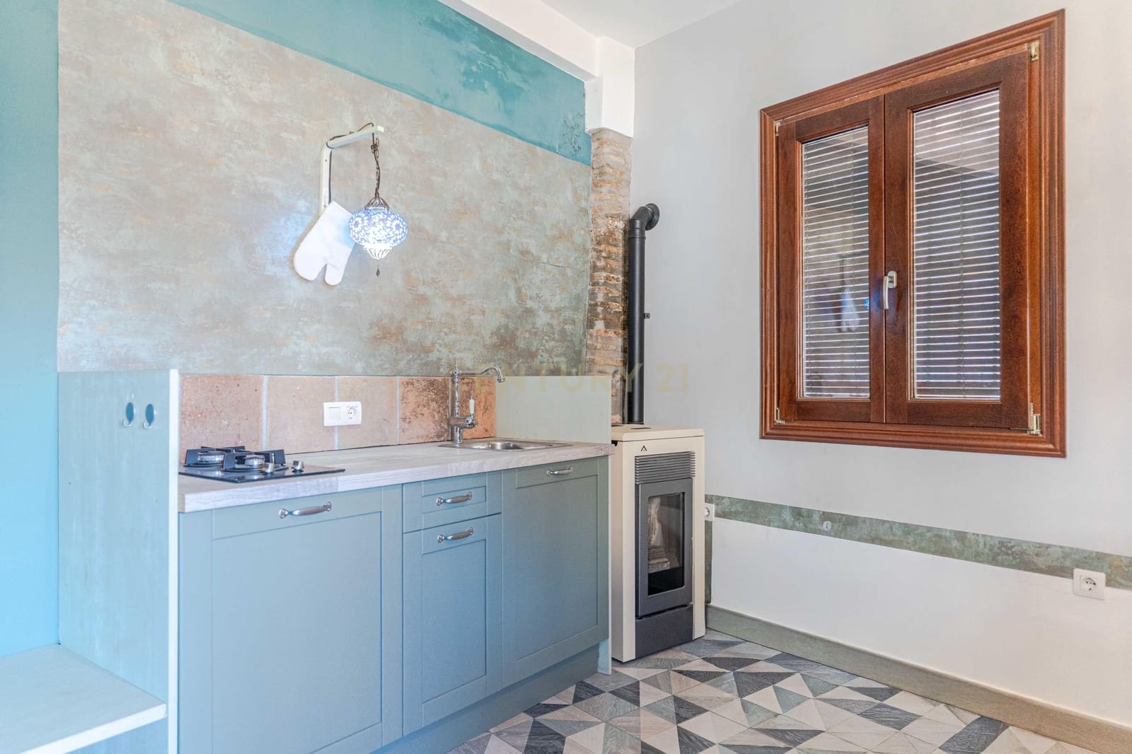 3 bedroom Villa for sale in Granada city - € 490,000 (Ref: 9643614)