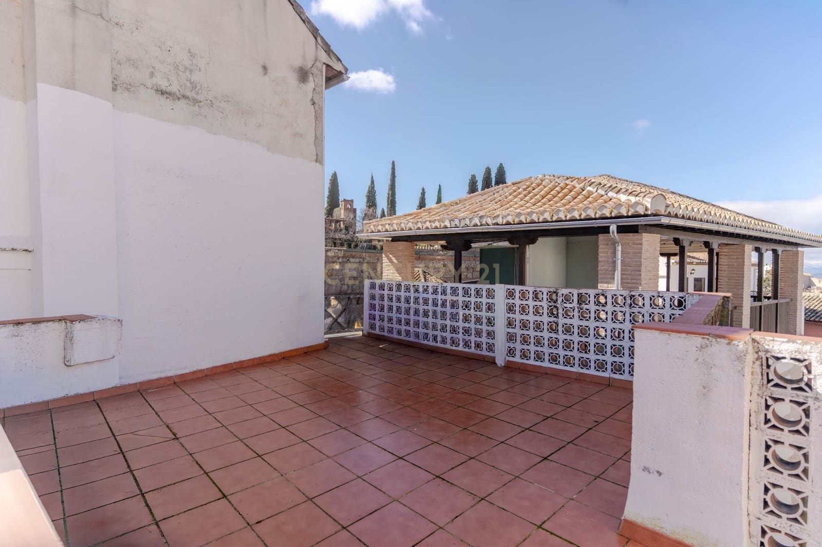 3 bedroom Villa for sale in Granada city - € 490,000 (Ref: 9643614)