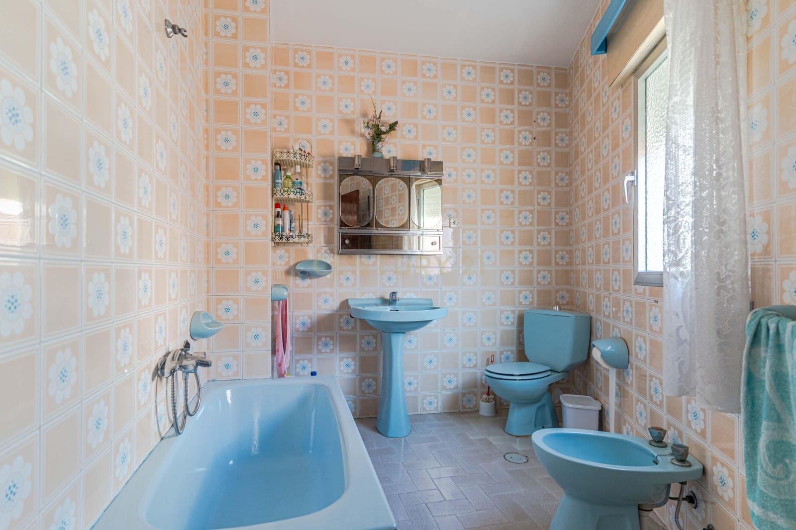 Finca/Casa Rural de 4 habitaciones en Albuñol en venta - 133.900 € (Ref: 9650838)