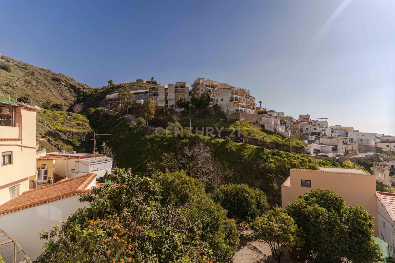 Finca/Casa Rural de 4 habitaciones en Albuñol en venta - 133.900 € (Ref: 9650838)