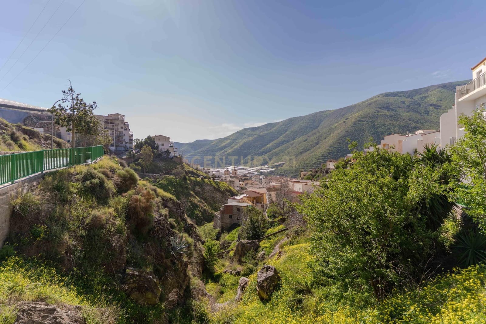 Finca/Casa Rural de 4 habitaciones en Albuñol en venta - 133.900 € (Ref: 9650838)