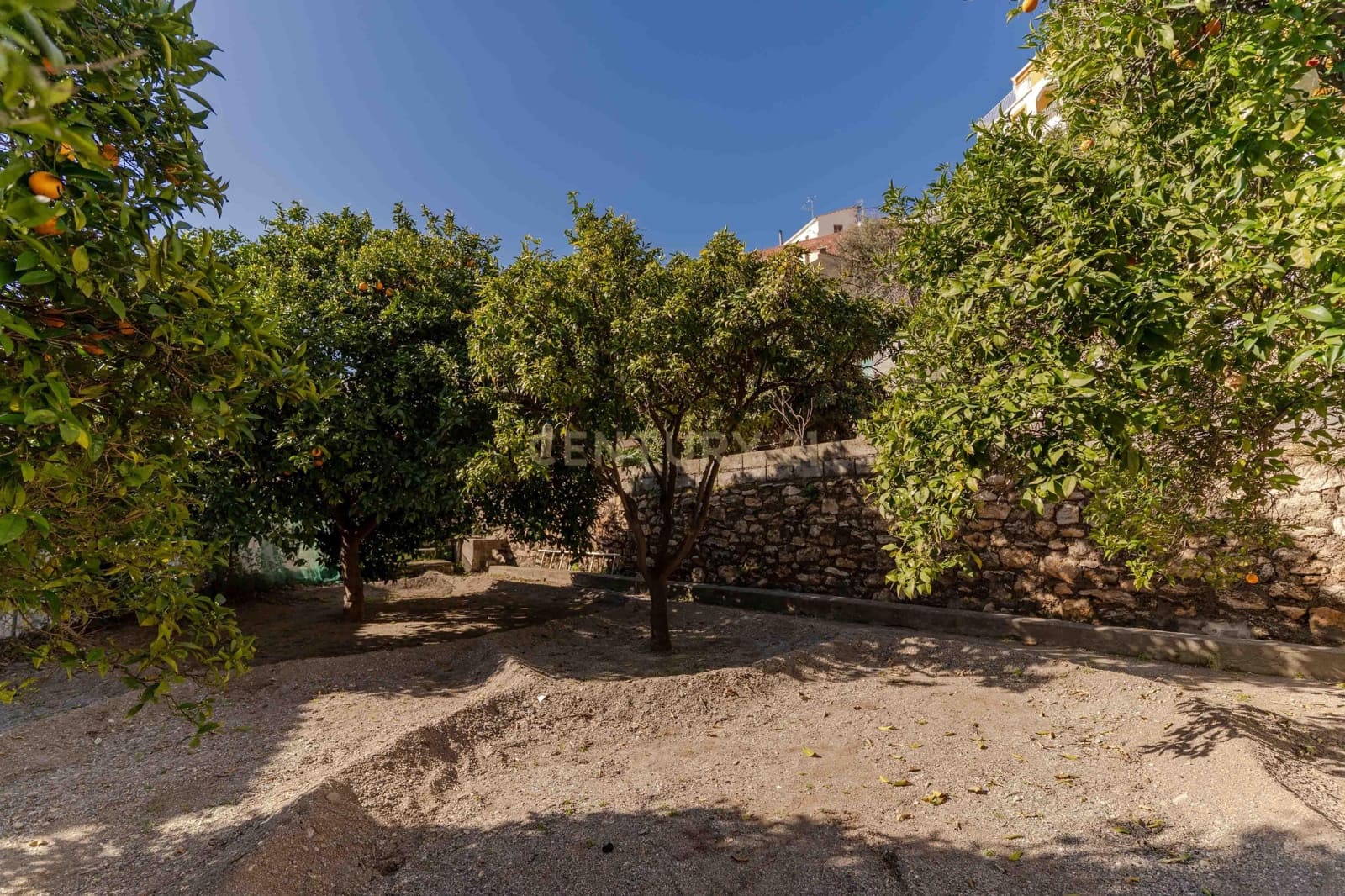 Finca/Casa Rural de 4 habitaciones en Albuñol en venta - 133.900 € (Ref: 9650838)