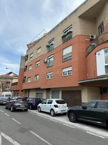 Apartamento de 2 habitaciones en Carretera de la Sierra, Granada ciudad en alquiler - 700 € (Ref: 9653023)
