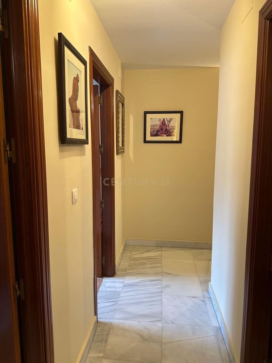 Apartamento de 2 habitaciones en Granada ciudad en alquiler - 700 € (Ref: 9653023)