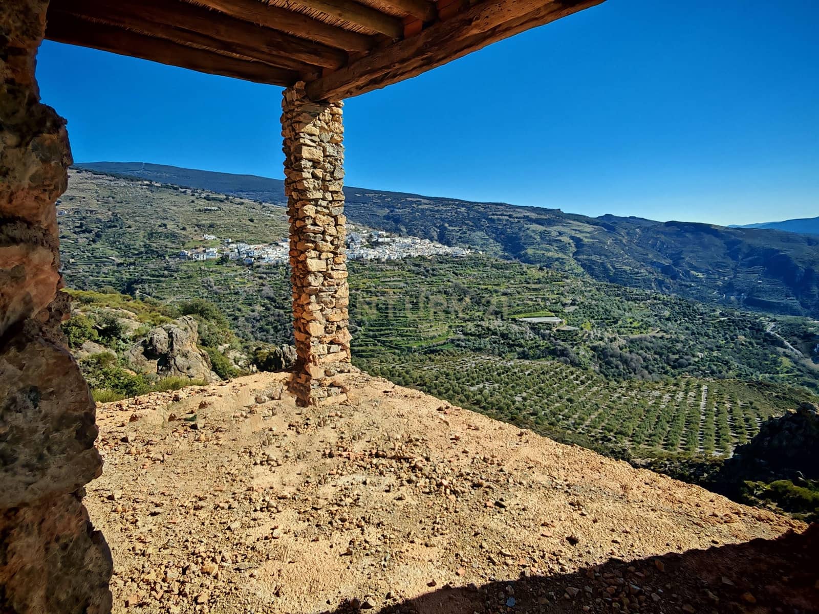 Maalaistalo myytävänä paikassa Nevada - 450 000 € (Ref: 9653318)