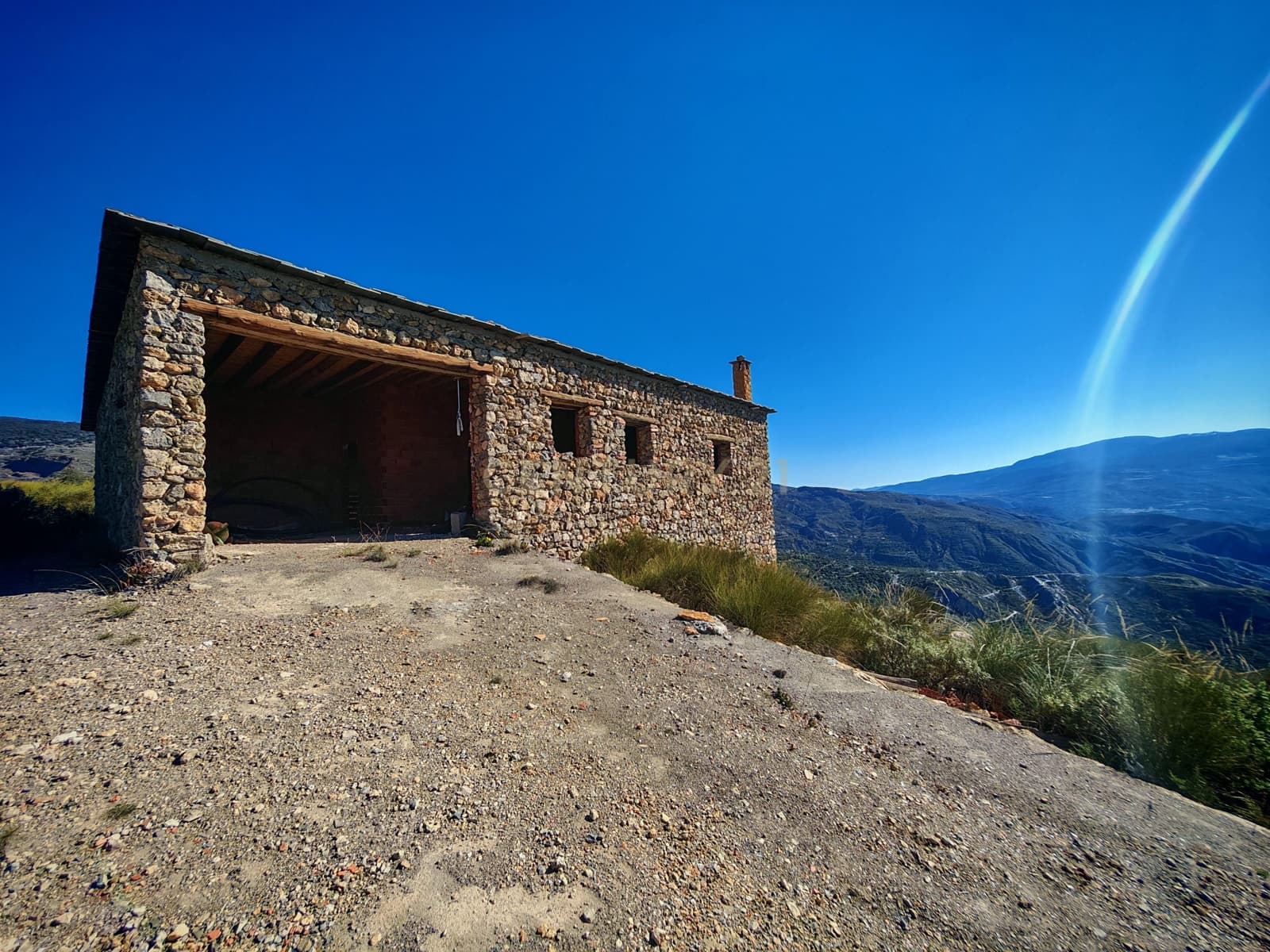 Maalaistalo myytävänä paikassa Nevada - 450 000 € (Ref: 9653318)