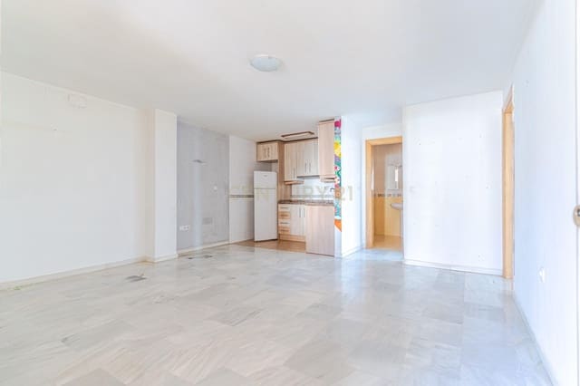 2 quarto Apartamento para venda em Cúllar Vega - 135 000 € (Ref: 9654473)