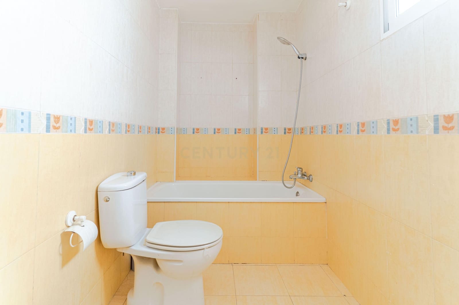 2 quarto Apartamento para venda em Cullar Vega - 135 000 € (Ref: 9654473)