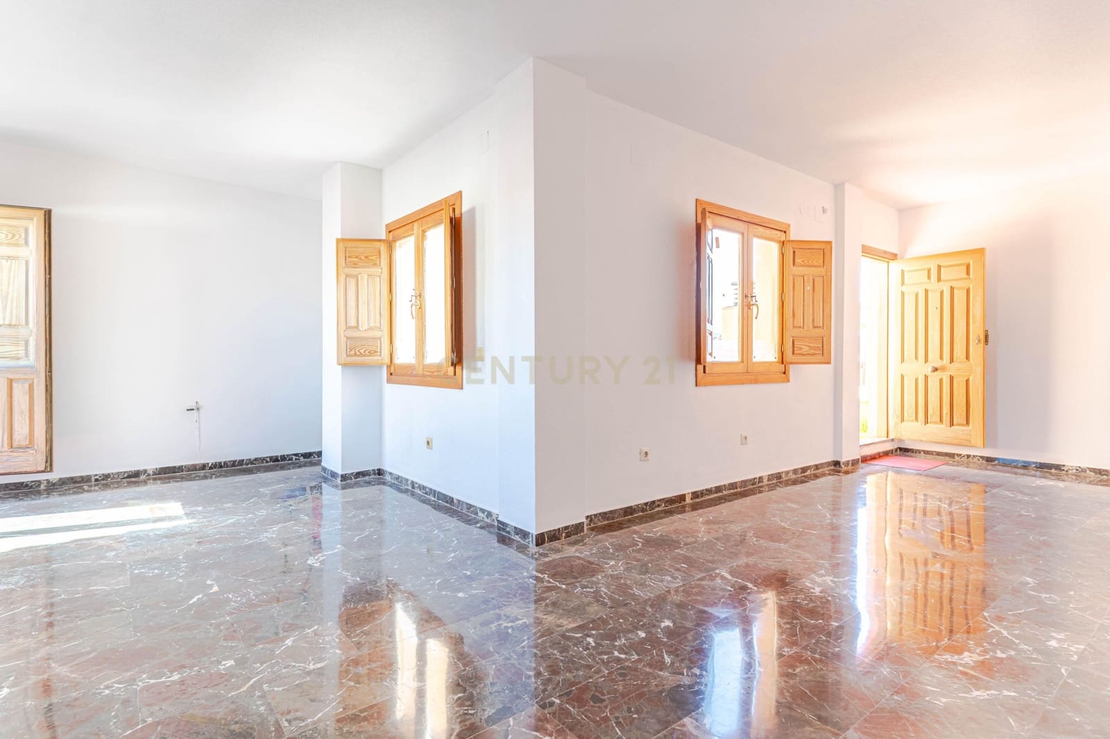 Bedrijf te koop in Armilla - € 70.000 (Ref: 9659770)