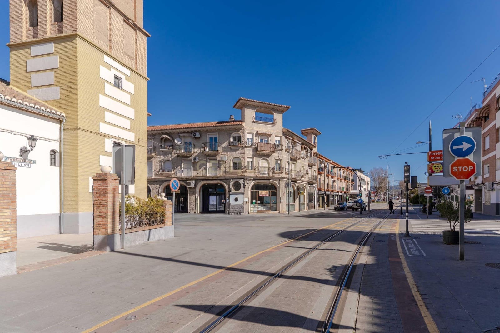 Bedrijf te koop in Armilla - € 70.000 (Ref: 9659770)