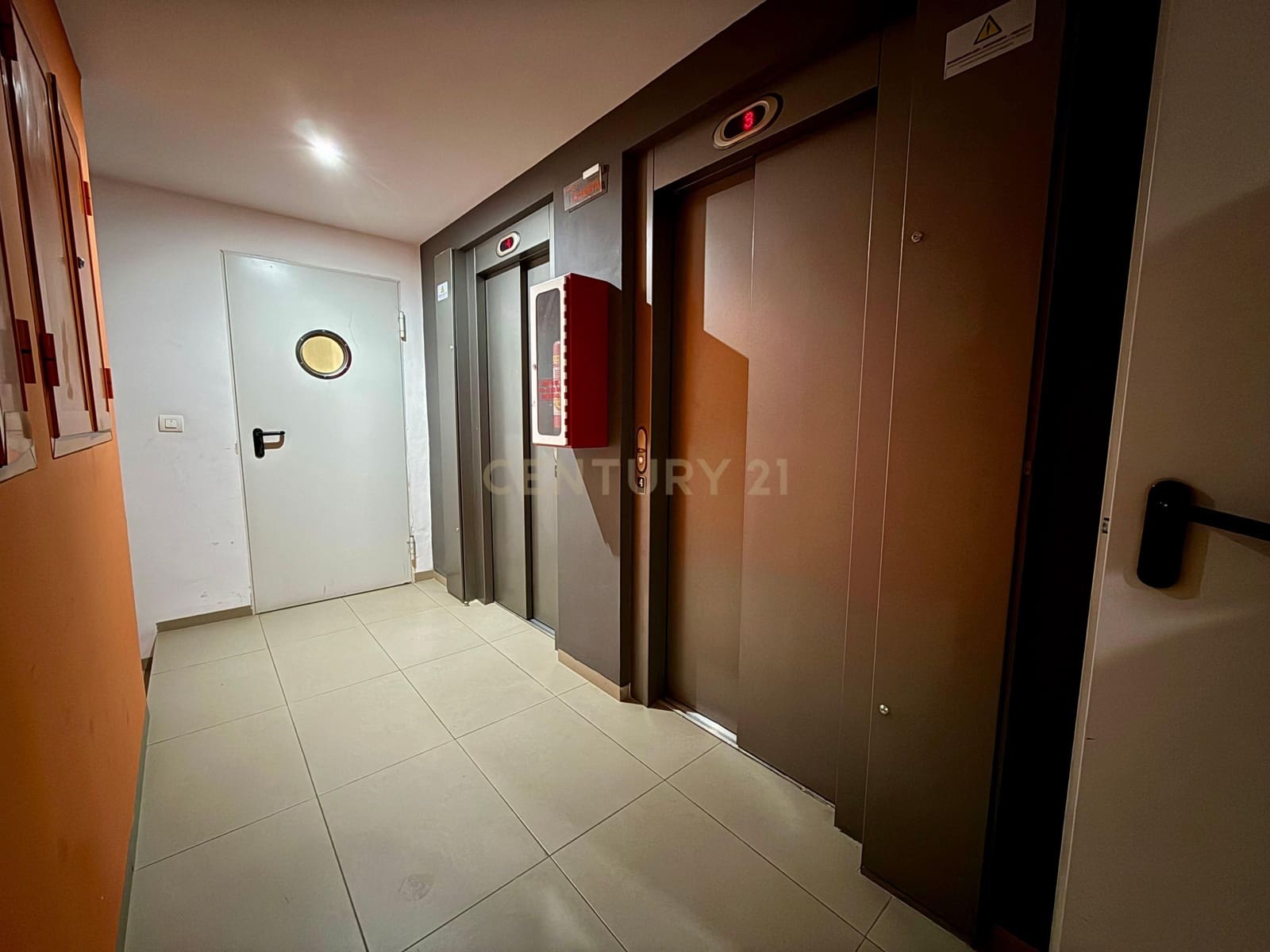 4 quarto Apartamento para arrendar em Alhendin - 750 € (Ref: 9665540)