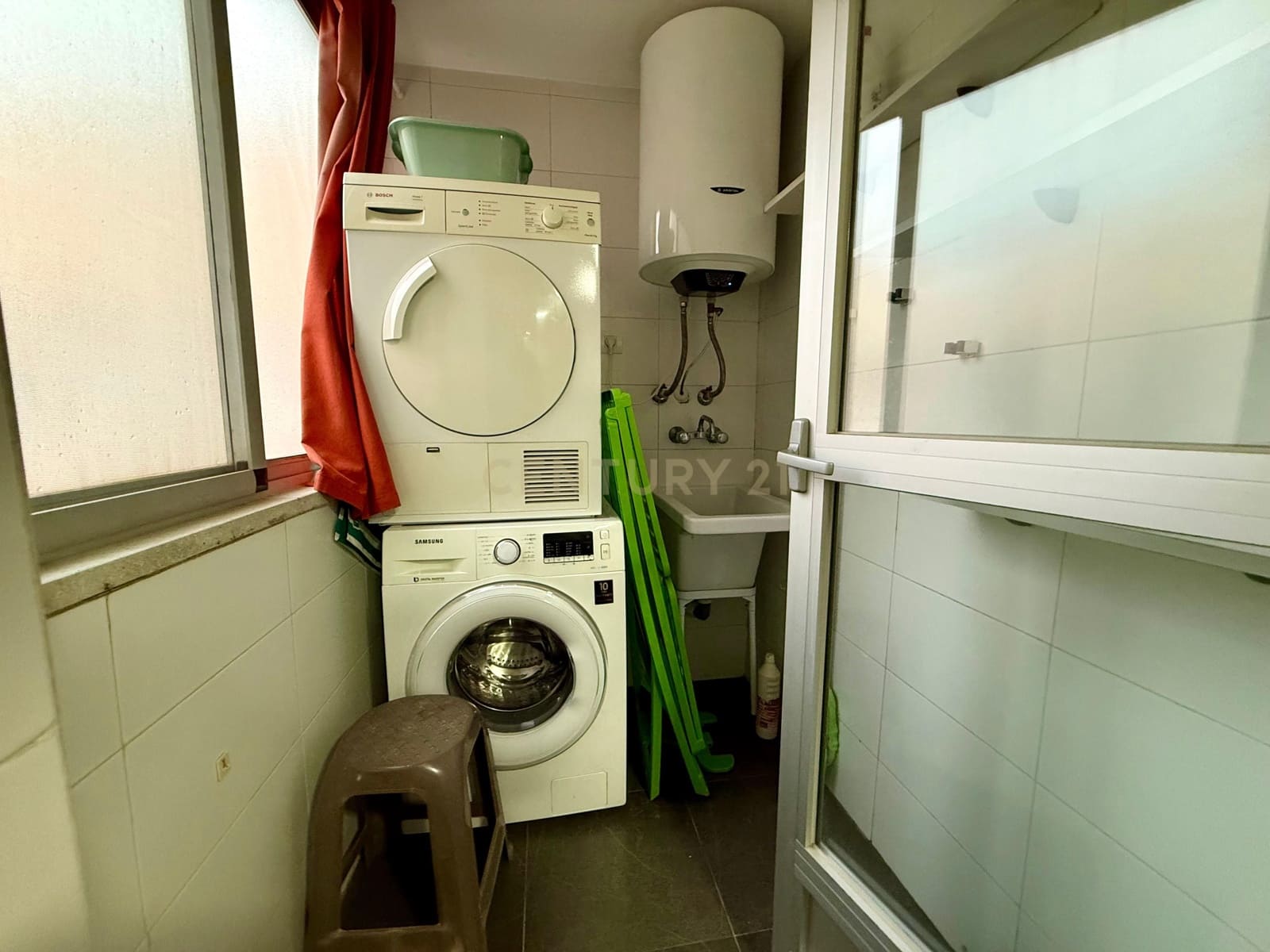 4 quarto Apartamento para arrendar em Alhendin - 750 € (Ref: 9665540)