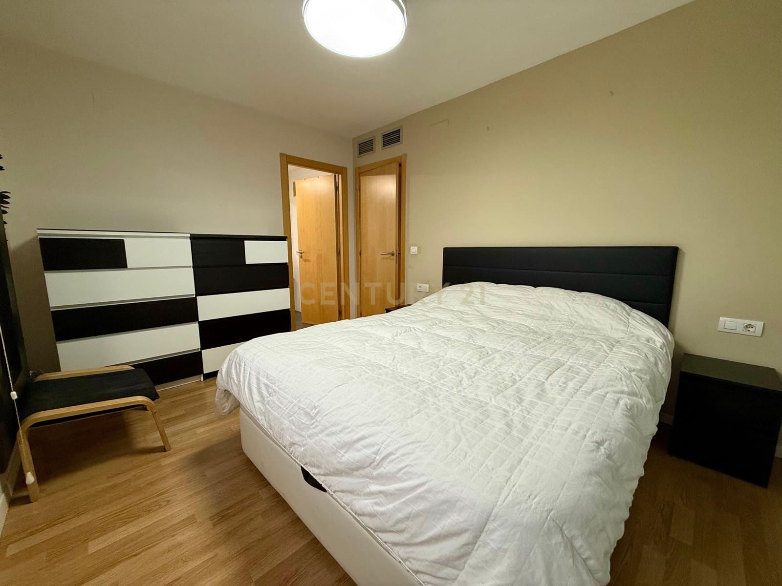 4 quarto Apartamento para arrendar em Alhendin - 750 € (Ref: 9665540)