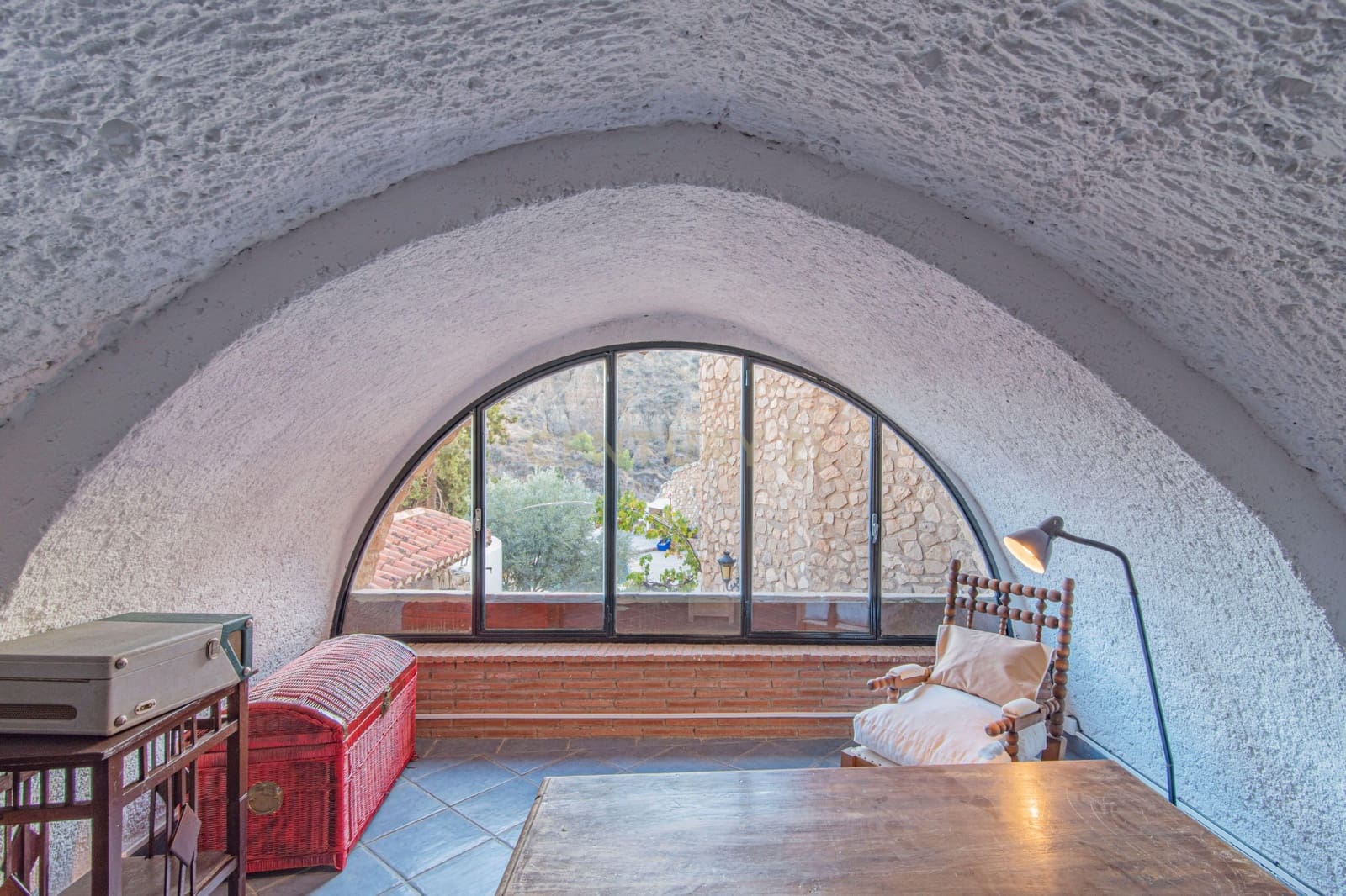 5 bedroom Cave House for sale in Guadix - € 430,000 (Ref: 9669197)