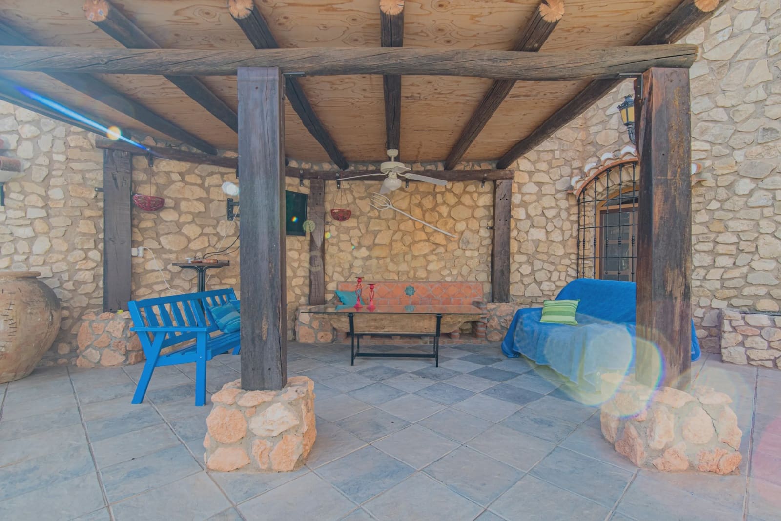 5 bedroom Cave House for sale in Guadix - € 430,000 (Ref: 9669197)