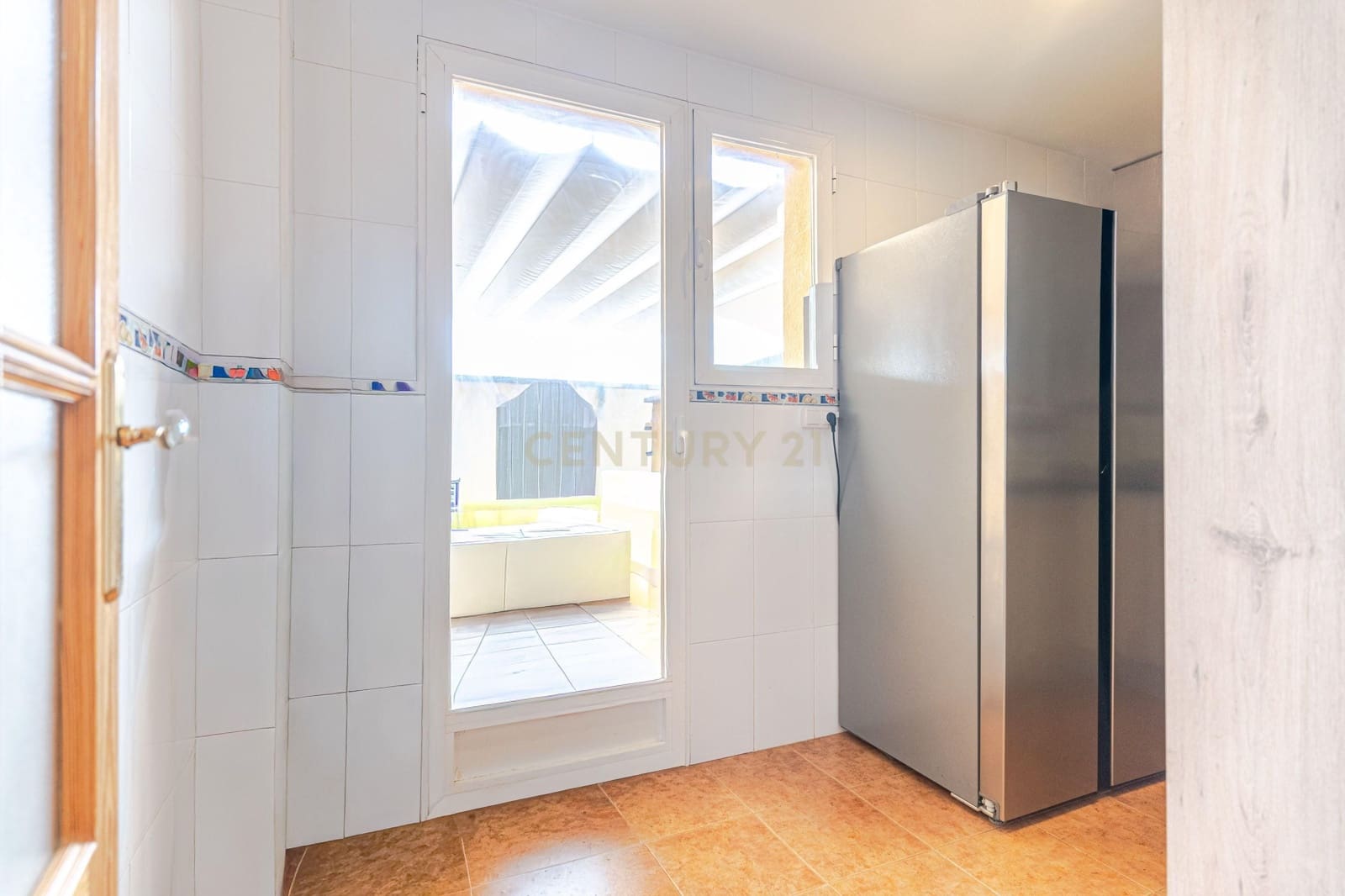 Apartamento de 3 habitaciones en Güevéjar en venta - 139.900 € (Ref: 9672166)