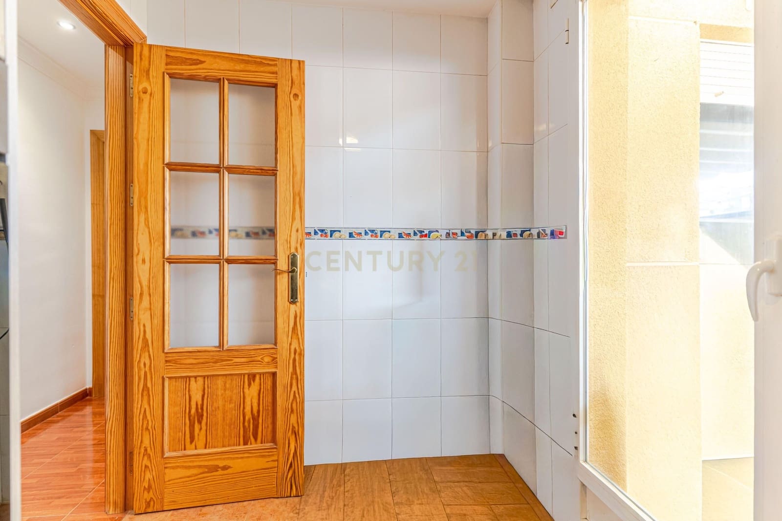 Apartamento de 3 habitaciones en Güevéjar en venta - 139.900 € (Ref: 9672166)