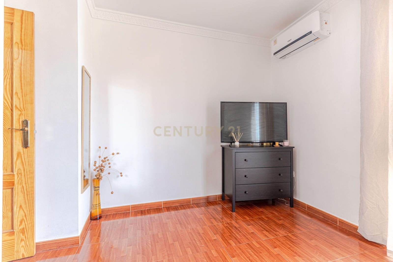 Apartamento de 3 habitaciones en Güevéjar en venta - 139.900 € (Ref: 9672166)