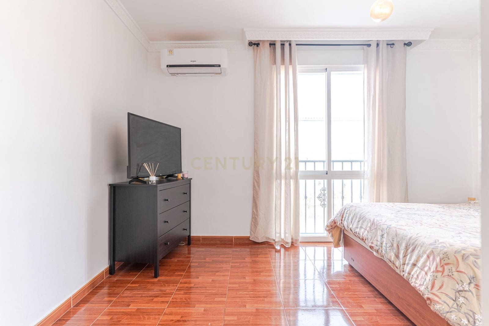 Apartamento de 3 habitaciones en Güevéjar en venta - 139.900 € (Ref: 9672166)