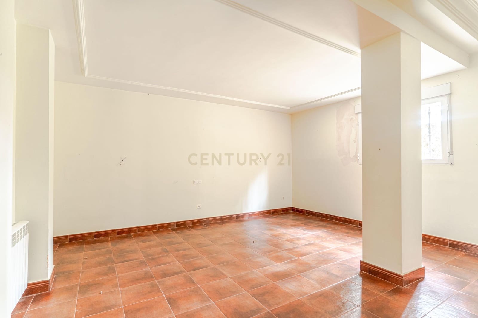 7 Zimmer Villa zu verkaufen in Albolote mit Pool Garage - 664.000 € (Ref: 9675114)