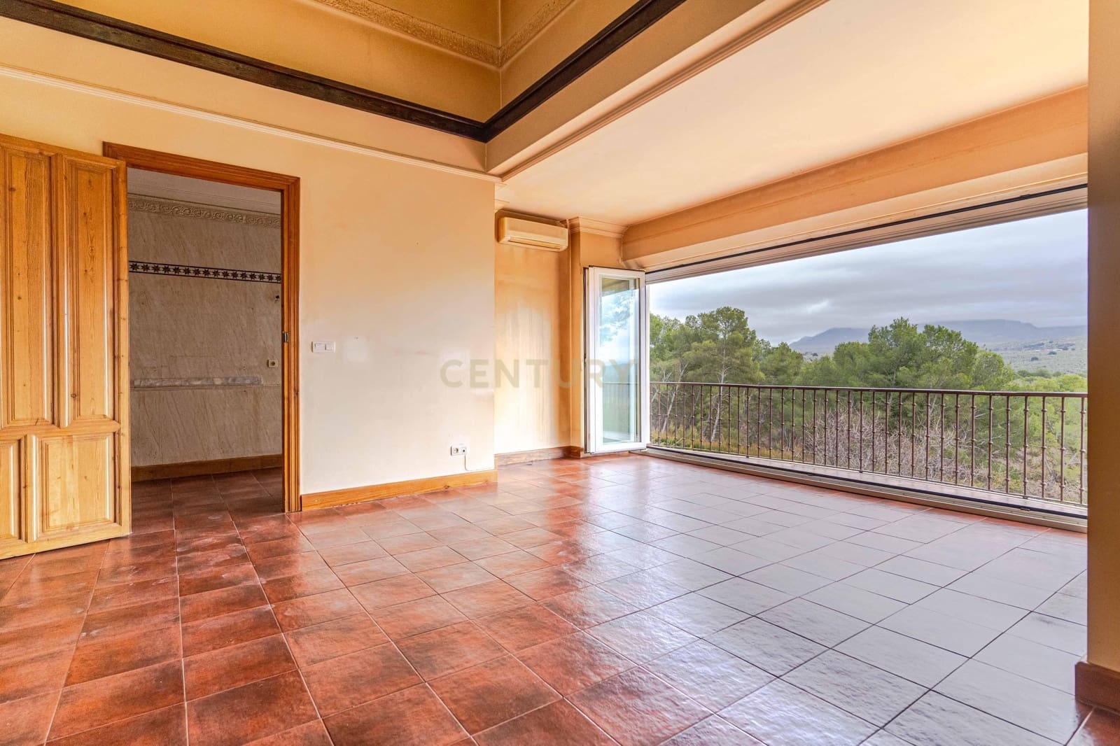 7 Zimmer Villa zu verkaufen in Albolote mit Pool Garage - 664.000 € (Ref: 9675114)