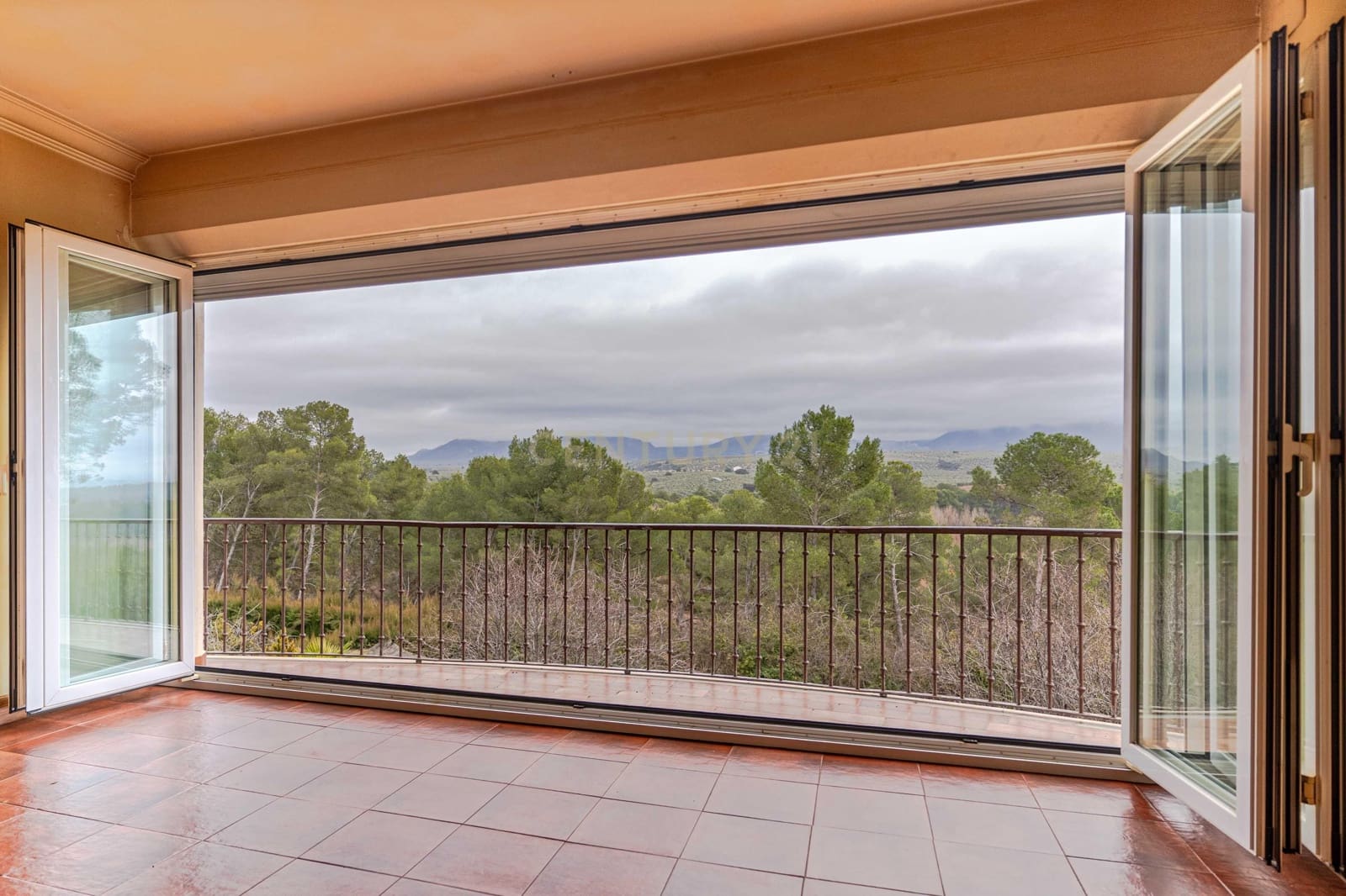 7 Zimmer Villa zu verkaufen in Albolote mit Pool Garage - 664.000 € (Ref: 9675114)