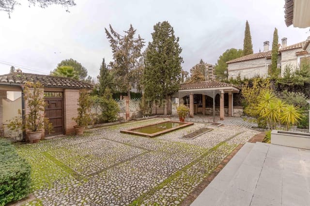 7 Zimmer Villa zu verkaufen in Albolote mit Pool Garage - 664.000 € (Ref: 9675114)