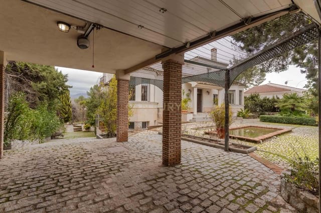 7 Zimmer Villa zu verkaufen in Albolote mit Pool Garage - 664.000 € (Ref: 9675114)