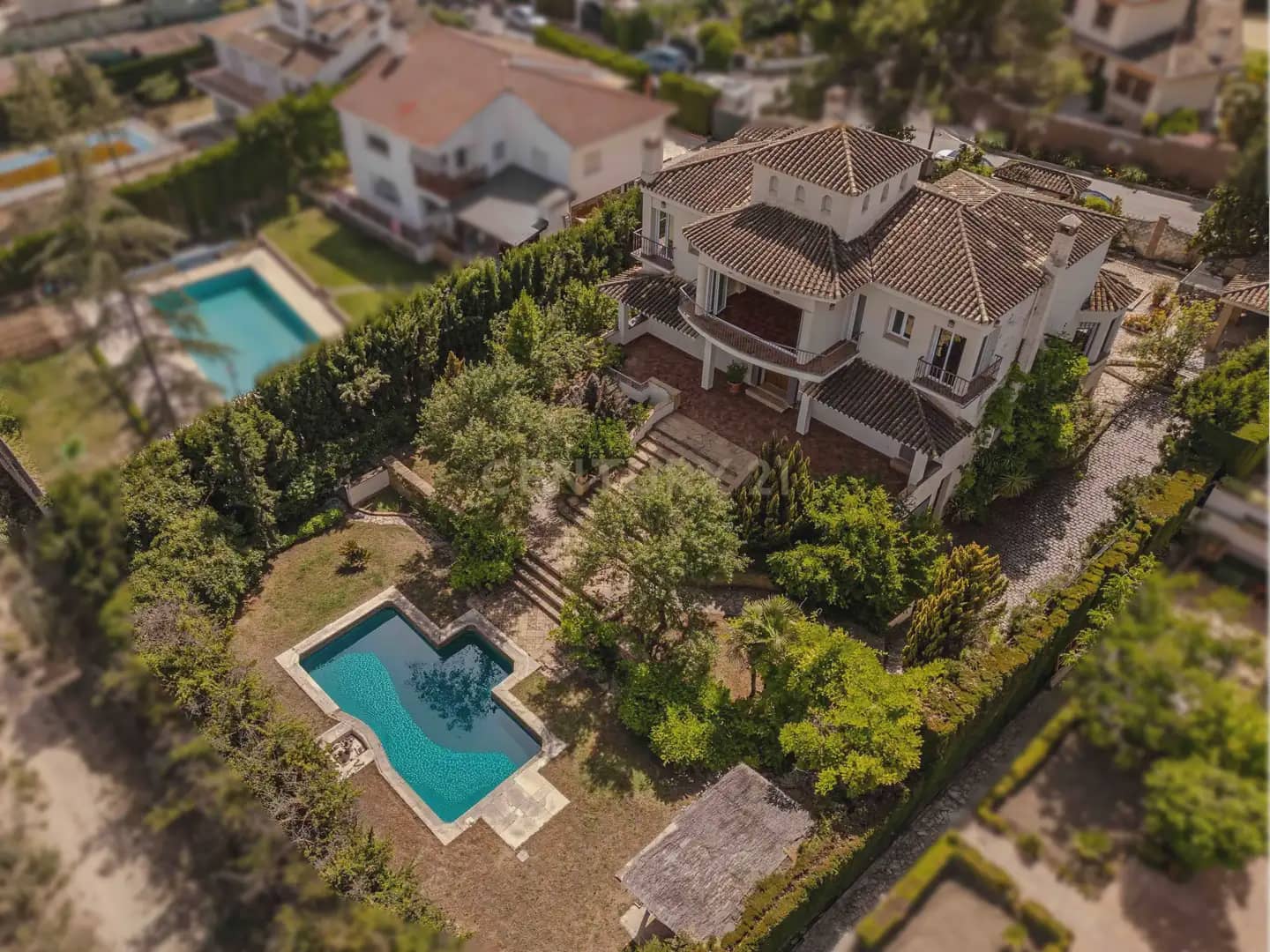 7 bedroom Villa for sale in Albolote with pool garage - € 664,000 (Ref: 9675114)