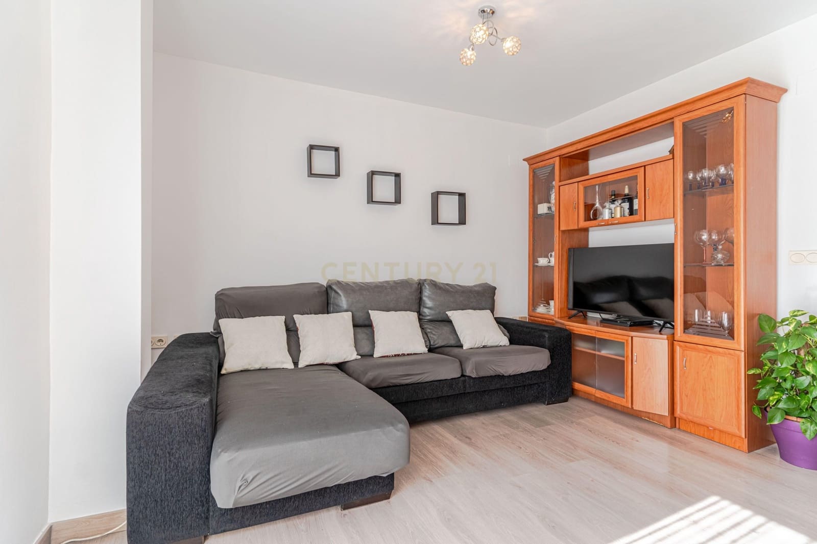 3 slaapkamer Flat te koop in Motril - € 130.000 (Ref: 9685694)