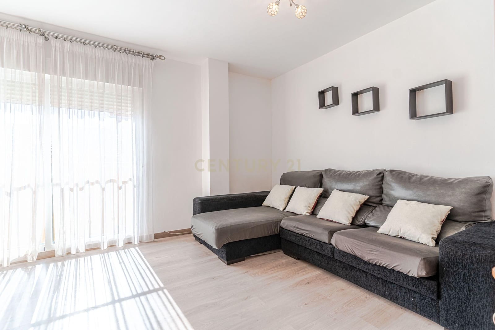 3 slaapkamer Flat te koop in Motril - € 130.000 (Ref: 9685694)