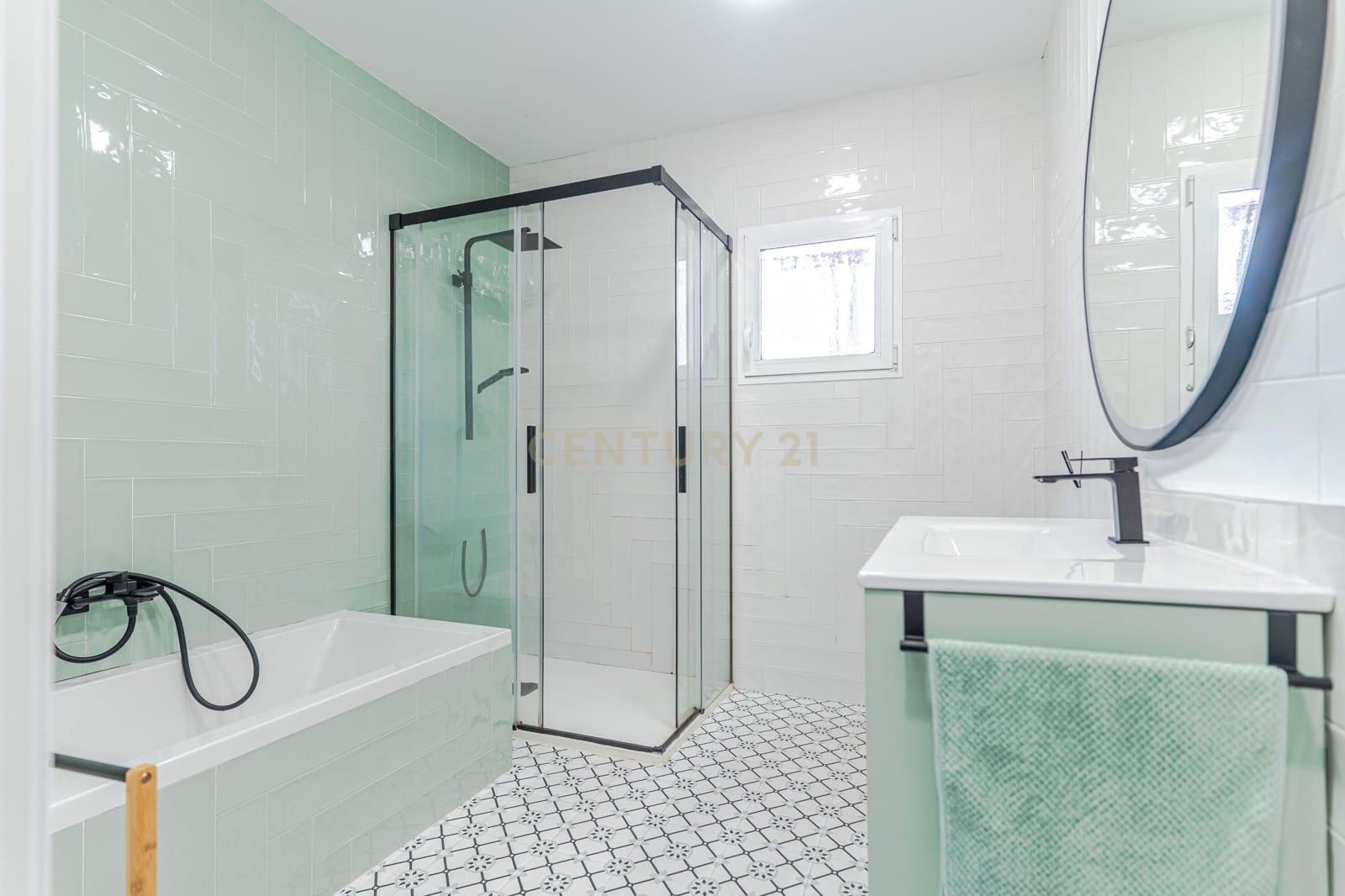 2 quarto Moradia para venda em Alfacar - 175 000 € (Ref: 9687529)