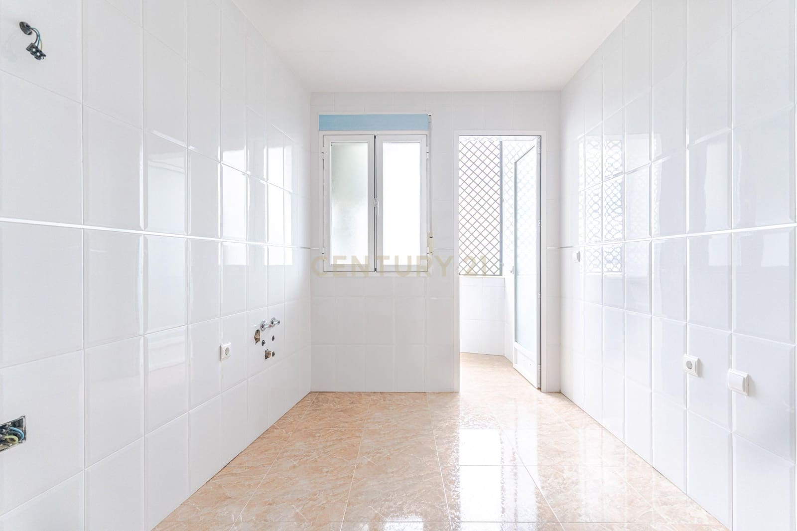 2 quarto Apartamento para venda em Pinos Puente com garagem - 102 000 € (Ref: 9687637)