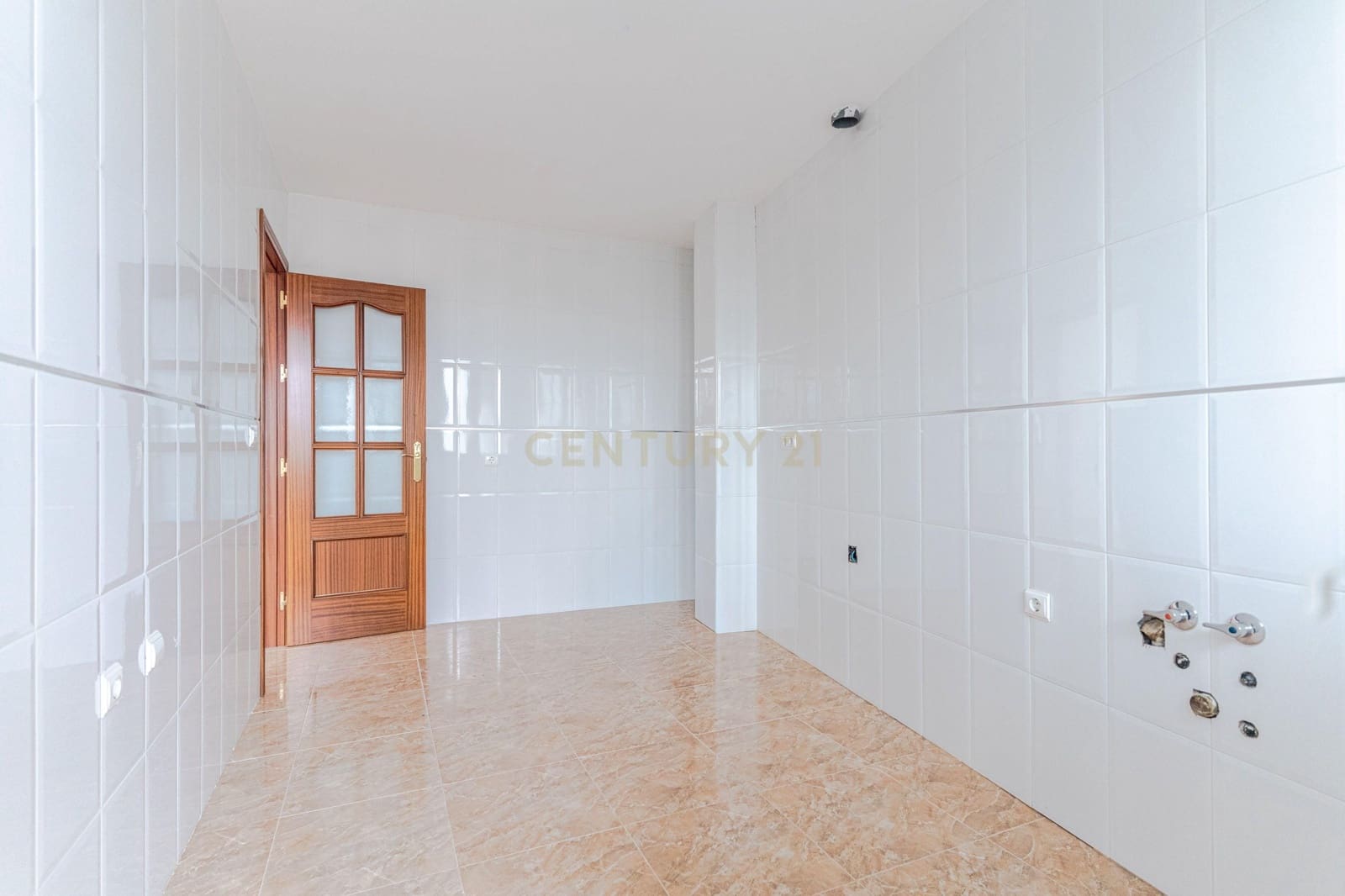 2 quarto Apartamento para venda em Pinos Puente com garagem - 102 000 € (Ref: 9687637)