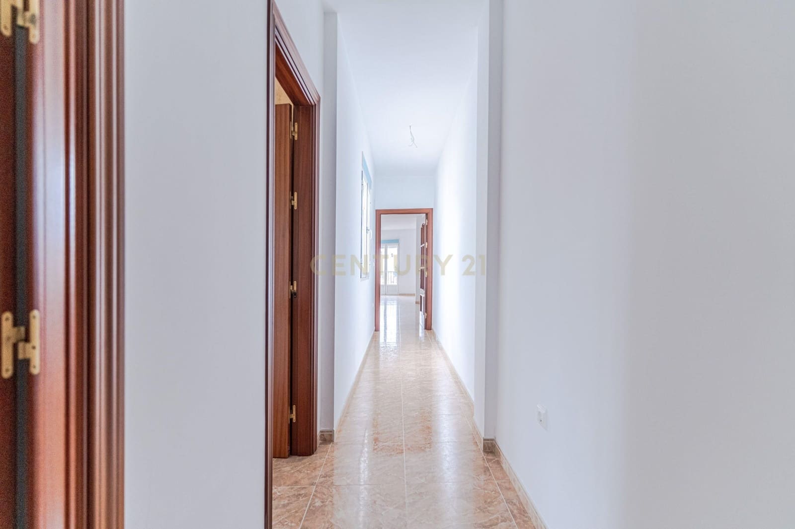 2 quarto Apartamento para venda em Pinos Puente com garagem - 102 000 € (Ref: 9687637)