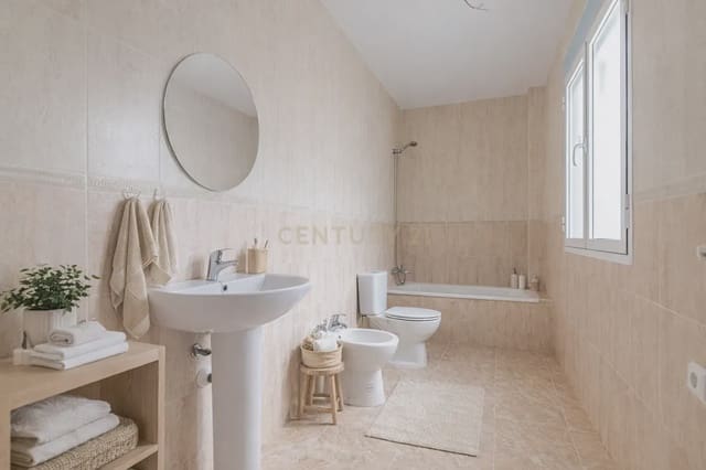 2 quarto Apartamento para venda em Pinos Puente com garagem - 102 000 € (Ref: 9687637)