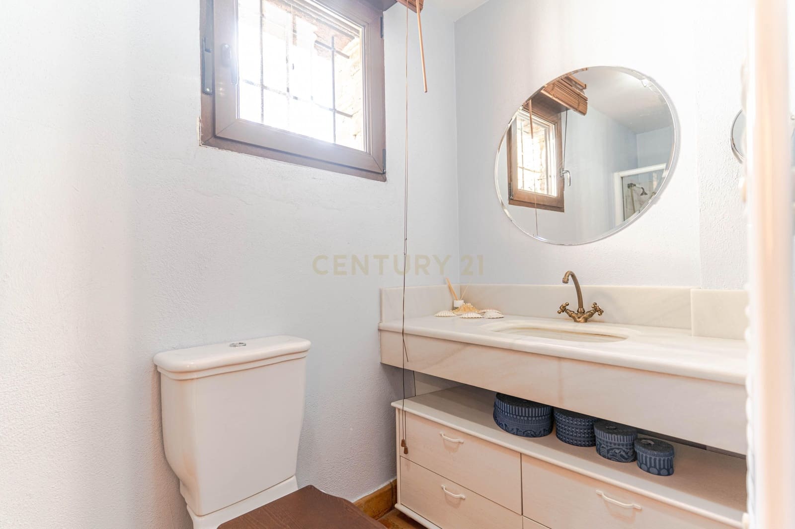 4 sypialnia Willa na sprzedaż w La Zubia z basenem garażem - 540 000 € (Ref: 9694251)