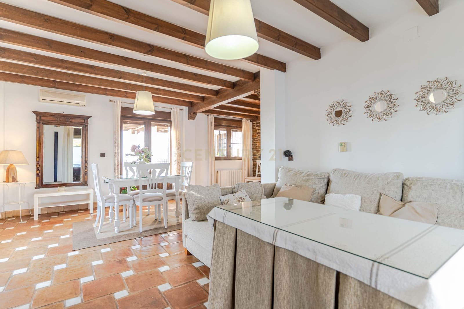 4 sypialnia Willa na sprzedaż w La Zubia z basenem garażem - 540 000 € (Ref: 9694251)