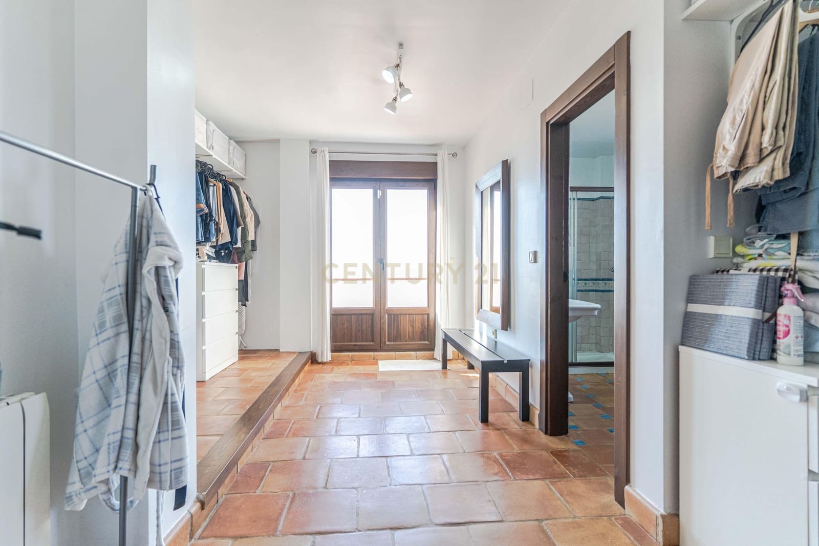 4 sypialnia Willa na sprzedaż w La Zubia z basenem garażem - 540 000 € (Ref: 9694251)