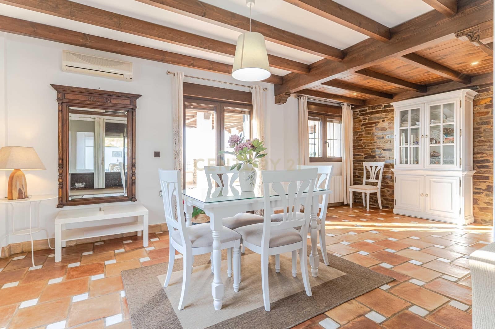 4 sypialnia Willa na sprzedaż w La Zubia z basenem garażem - 540 000 € (Ref: 9694251)