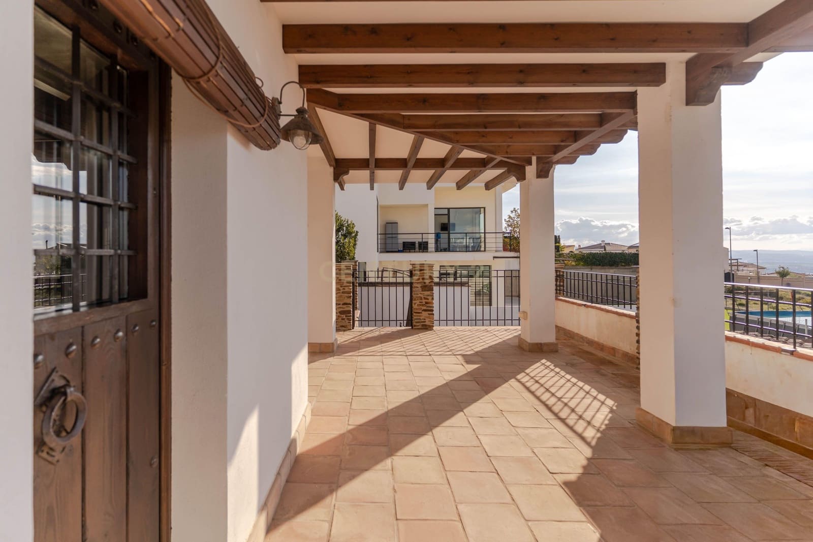 4 sypialnia Willa na sprzedaż w La Zubia z basenem garażem - 540 000 € (Ref: 9694251)