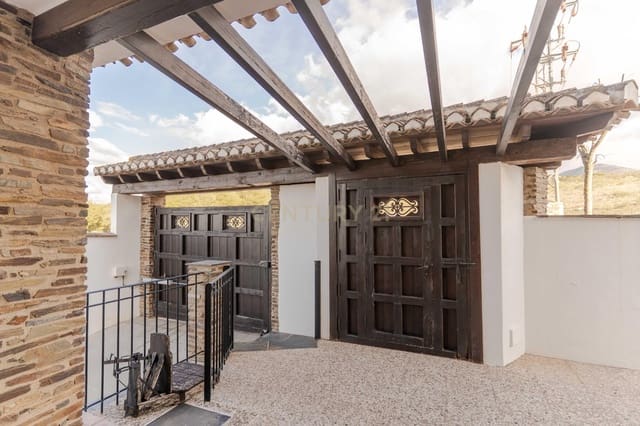 4 sypialnia Willa na sprzedaż w La Zubia z basenem garażem - 540 000 € (Ref: 9694251)