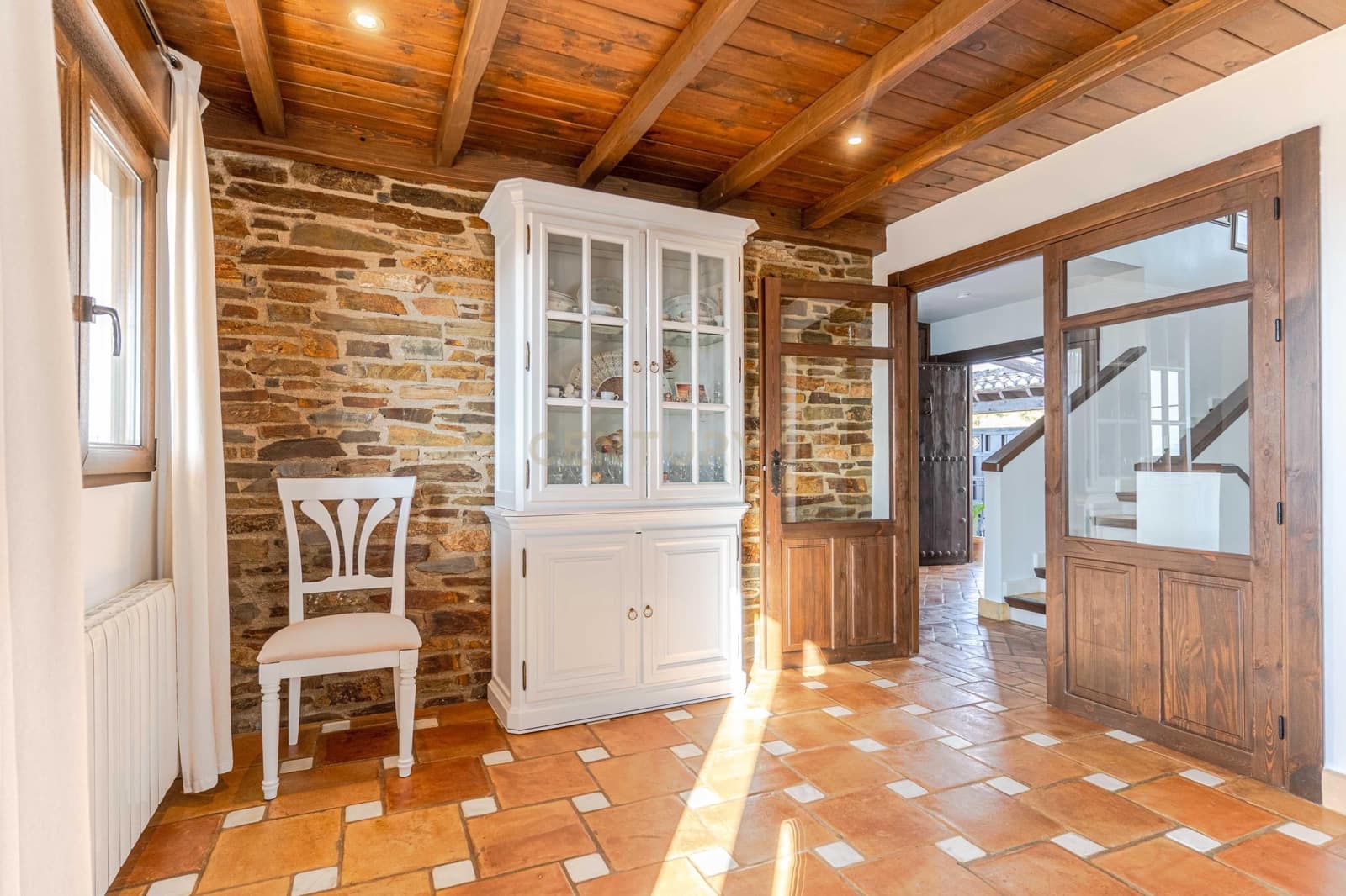 4 sypialnia Willa na sprzedaż w La Zubia z basenem garażem - 540 000 € (Ref: 9694251)