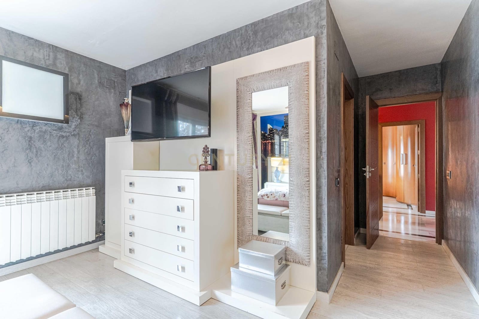 5 bedroom Villa for sale in Ogijares with pool - € 530,000 (Ref: 9697844)