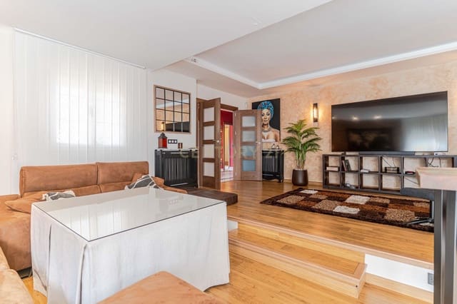 5 soverom Villa til salgs i Ogíjares med svømmebasseng - € 530 000 (Ref: 9697844)