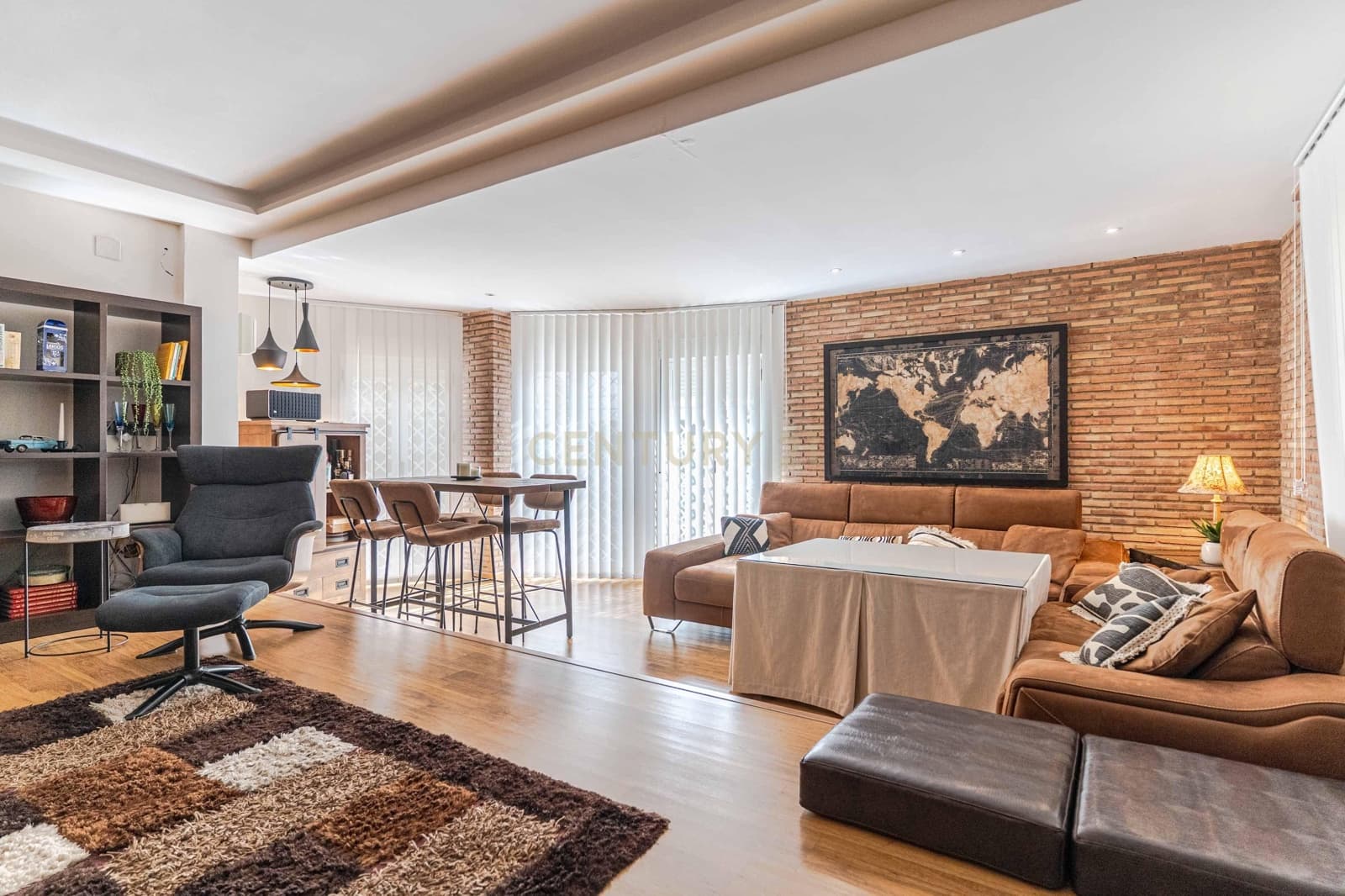 5 bedroom Villa for sale in Ogijares with pool - € 530,000 (Ref: 9697844)