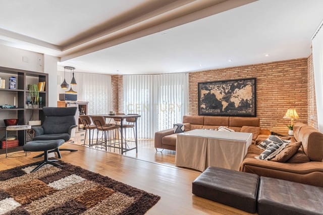 5 soverom Villa til salgs i Ogíjares med svømmebasseng - € 530 000 (Ref: 9697844)